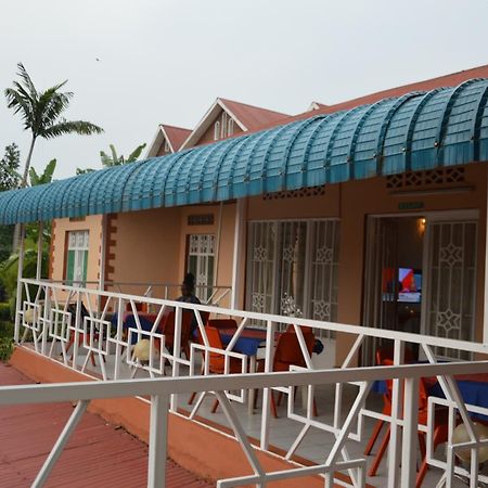 Ubumwe Hotel Gisenyi Exterior foto